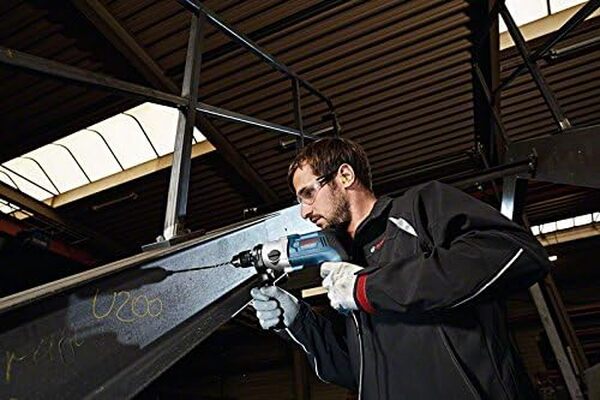 Bosch Professional Perceuse GBM 13-2 RE (750W, Régime à vide : 3.000 t/min, Ø perçage bois : 20 mm, Pack d'accessoires, Boîte en carton)