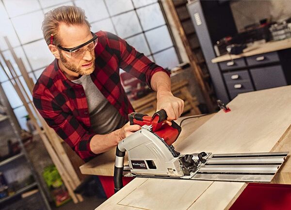 Einhell Scie plongeante TE-PS 165 (1200 W, Diamètre de lame : 165mm, 48 dents, lame HW/TCT, profondeur de coupe : 56 mm, réglage sans outil, Livré avec accessoires)