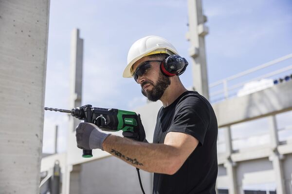 HiKOKI DH26PC2 Bohr- & Meißelhammer (830W, 2,9 J, Schlagzahlregelung, Antivibrationshandgriff, Transportkoffer)