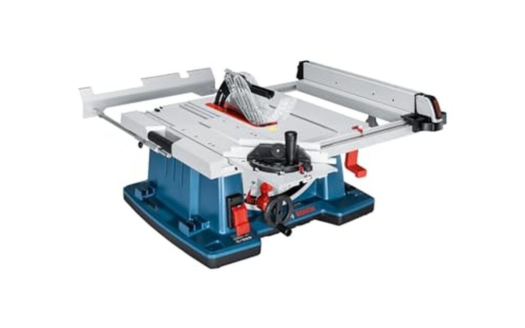 Test de la scie sur table Bosch GTS 10 XC 2100 W