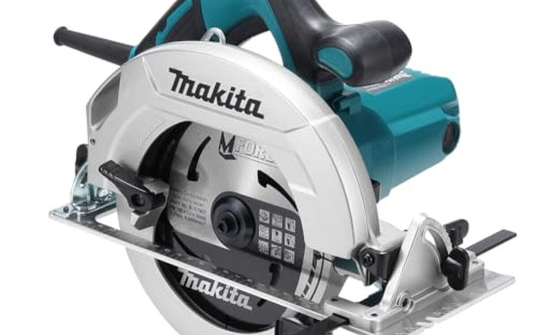 Test scie circulaire Makita HS7611J 1600W