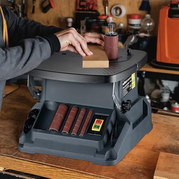 Découvrez notre test détaillé de la ponceuse oscillante 2 en 1 de Wiltec : performance, précision et efficacité au rendez-vous pour vos projets de ponçage professionnels et amateurs.