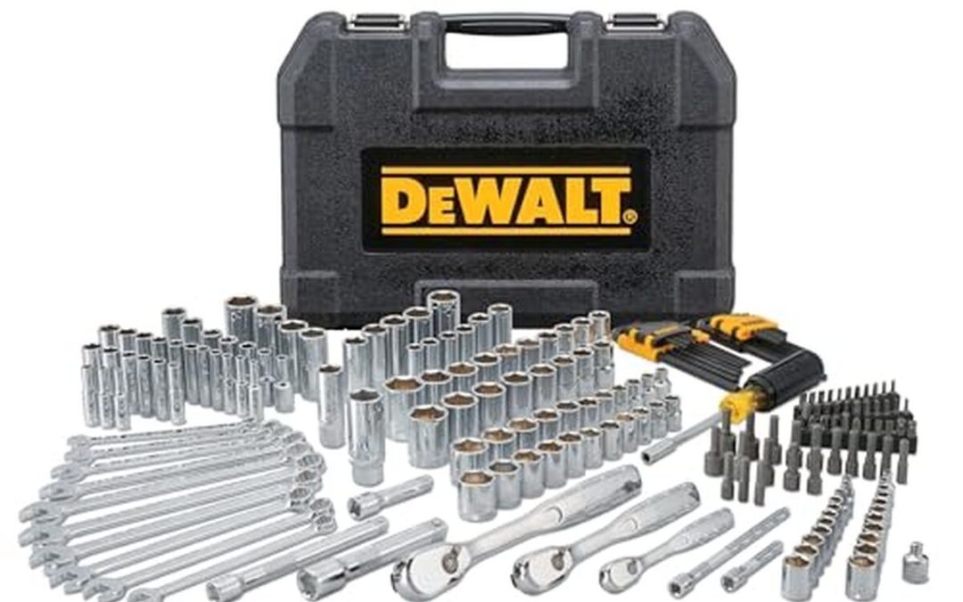 Test Dewalt : ensemble d'outils de mécanicien 205 pièces