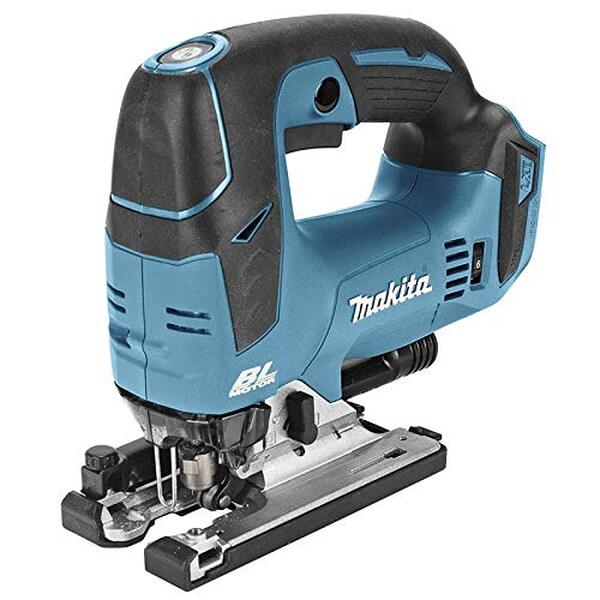 Test détaillé de la scie sauteuse Makita DJV182ZJ 18V LXT en makpac: découvrez ses performances, son ergonomie et notre verdict sur cet outil sans fil professionnel. 