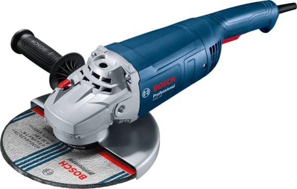 Découvrez notre test détaillé de la meuleuse Bosch GWS 20-230 P. Puissance, polyvalence et fiabilité : tous les critères pour bien choisir votre meuleuse d'angle. 