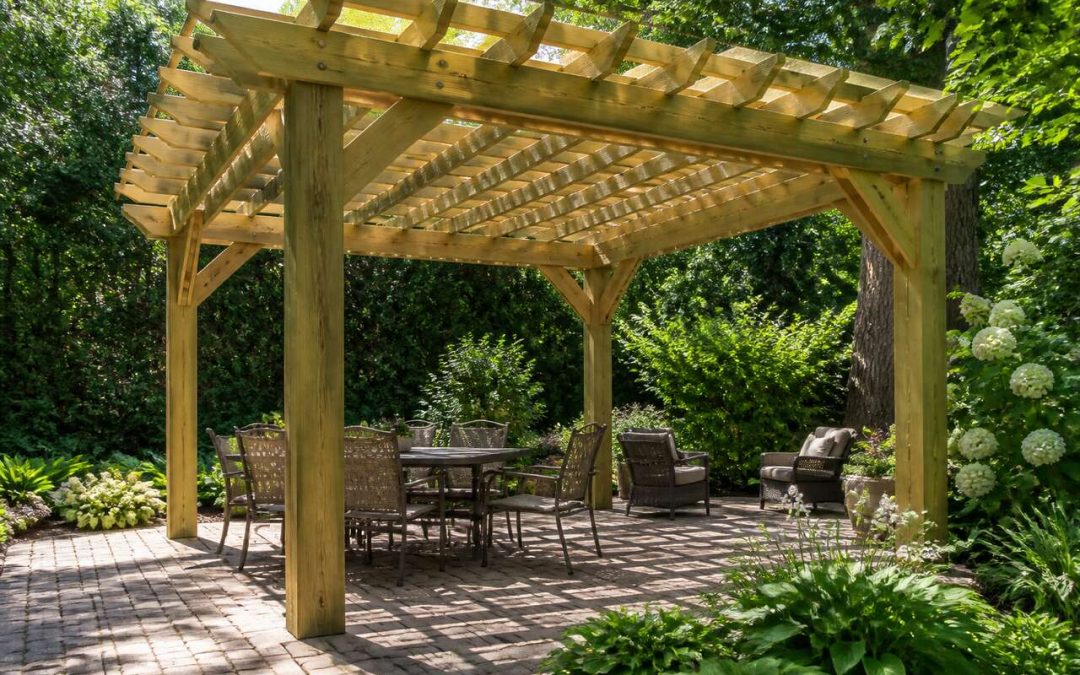 Pergola sur mesure en pin traité : sC Bois