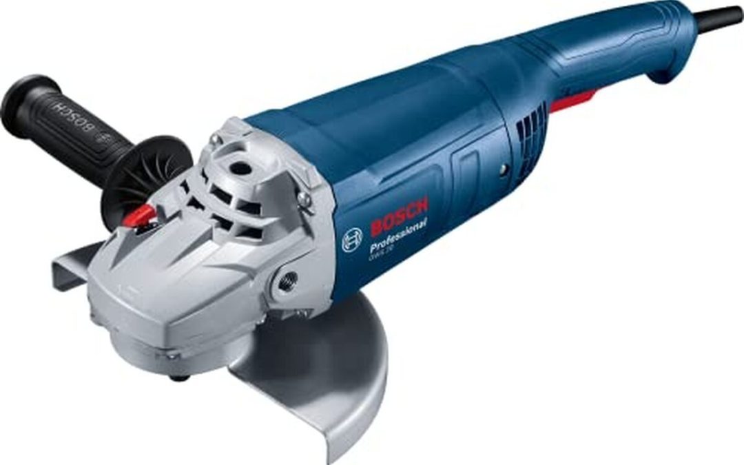 Test de la meuleuse Bosch GWS 20-230 P : puissance et polyvalence